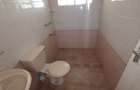 2 Bed Apartment with En Suite at Near Sarit Centre - 7