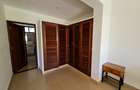 3 Bed Apartment with En Suite in Nyali Area - 12