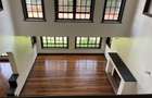 4 Bed House with En Suite in Riverside - 16