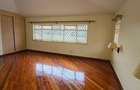 5 Bed House with En Suite at Glory Road - 12