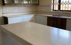 5 Bed House with En Suite in Runda - 7