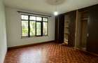 5 Bed Townhouse with En Suite in Lavington - 11