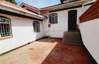 5 Bed House with En Suite in Rosslyn - 18