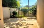 5 Bed Townhouse with Garden at Situated In Ambiance Neighborhood - 6