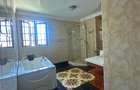 5 Bed Townhouse with En Suite in Runda - 7