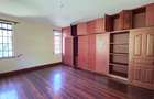 5 Bed Townhouse with En Suite at Muthaiga Mini Market - 17
