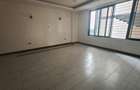 3 Bed Apartment with En Suite at 4Th Parklands - 4