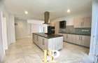 3 Bed Apartment with En Suite in Rhapta Road - 4