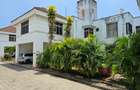 5 Bed Villa with En Suite in Nyali Area - 2