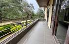 5 Bed House with En Suite at Lavington - 5