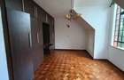 4 Bed Townhouse with En Suite at Lavington - 18