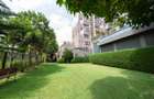 Furnished 4 Bed Apartment with En Suite in Spring Valley - 20