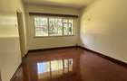 4 Bed Villa with En Suite in Runda - 14