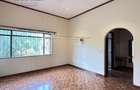 5 Bed Townhouse with En Suite at Brookside - 7