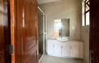 2 Bed Apartment with En Suite in Kilimani - 13