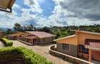 3 Bed House with En Suite at Kahuho - 16