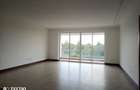 3 Bed Apartment with En Suite at 6Th Avenue - 10