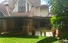 5 Bed Townhouse with En Suite at Lavington - 17