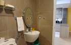 Furnished 1 Bed Apartment with Swimming Pool in Riverside - 14