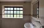 4 Bed Townhouse with En Suite at Lavington Green - 16