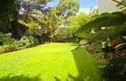 5 Bed House with En Suite at Mimosa Drive - 2