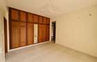 3 Bed Apartment with En Suite in Nyali Area - 2