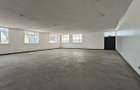 5,000 ft² Warehouse with Service Charge Included in Industrial Area - 6