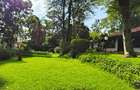 4 Bed House with En Suite in Rosslyn - 4