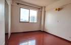 1 Bed Apartment with En Suite at Kilimani - 6