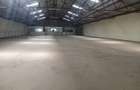 45,000 ft² Warehouse with Lift in Industrial Area - 1