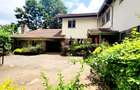 4 Bed Townhouse with En Suite at Lavington - 1