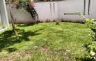 5 Bed Townhouse with En Suite in Lavington - 3