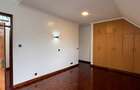 3 Bed Apartment with En Suite in Westlands Area - 11