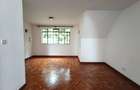 4 Bed Townhouse with En Suite at Lavington - 15