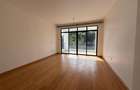5 Bed Townhouse with En Suite in Lavington - 3