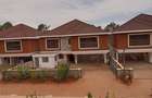 5 Bed House with En Suite at Kyuna - 17