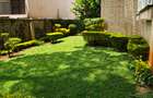 6 Bed Townhouse with En Suite at Lavington - 2