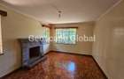 4 Bed House with En Suite in Runda - 14