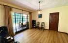 5 Bed Villa with Garden in Spring Valley - 4