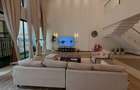 Serviced 6 Bed Apartment with En Suite at Parklands - 2