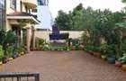 5 Bed Townhouse with En Suite in General Mathenge - 2