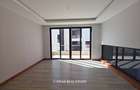 4 Bed Townhouse with Swimming Pool in Membley - 14