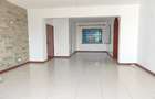 4 Bed Apartment with En Suite in Westlands Area - 15