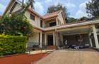 4 Bed Townhouse with En Suite at Lavington Green - 1