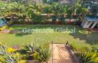 5 Bed House with En Suite in Runda - 2