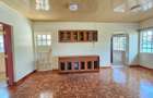 4 Bed House with En Suite in Loresho - 10