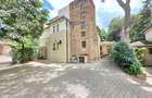 4 Bed Townhouse with En Suite in Lavington - 1