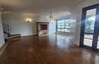 4 Bed Villa with En Suite at Kyuna Close - 2