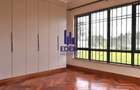 5 Bed Townhouse with En Suite in Loresho - 10
