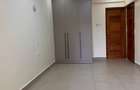 1 Bed Apartment with En Suite in Kilimani - 6
